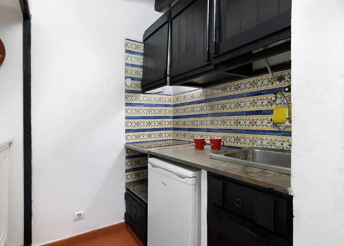 Pedras Del Rei 25 *